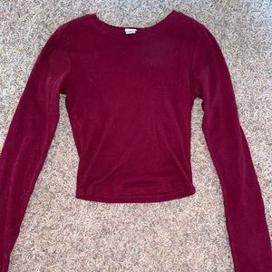 Long sleeved crop top